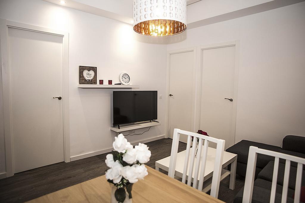 Camp Nou Apartment L'Hospitalet de Llobregat Exteriör bild